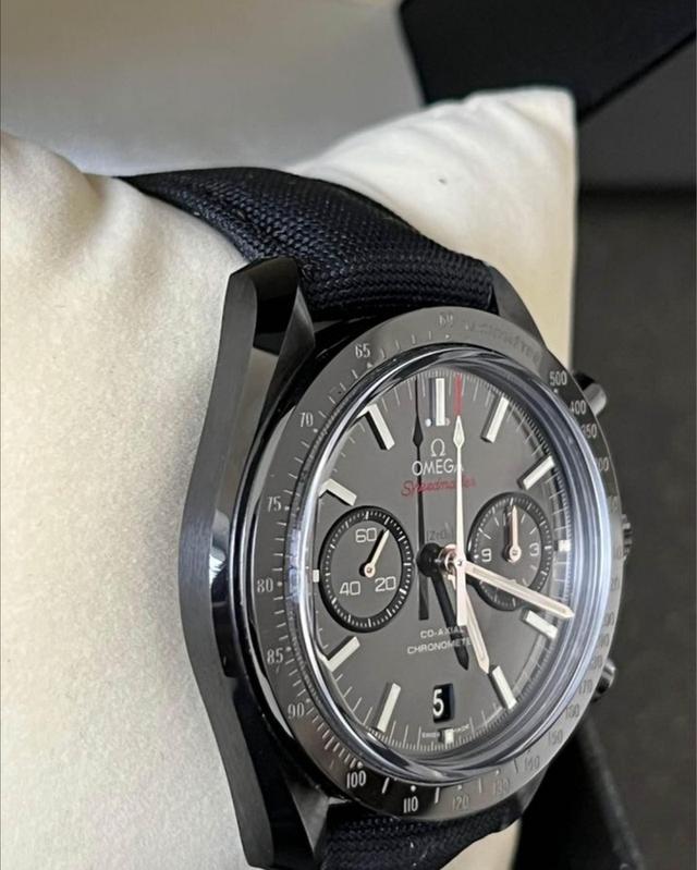 Omega Speedmaster Dark Side of the moon 44.25mm Automatic 3