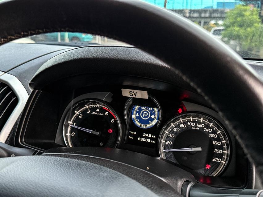 ขาย Isuzu MU-X 1.9 Ddi ปี19 8