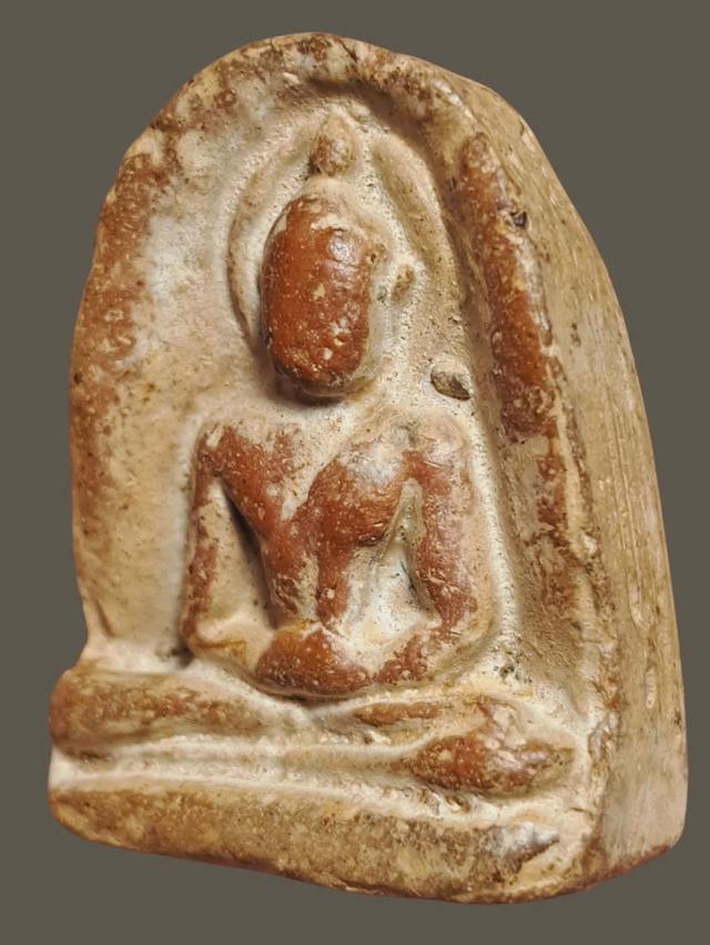 พระซุ้มกอเปิดเช่าบูชา รูปที่ 2