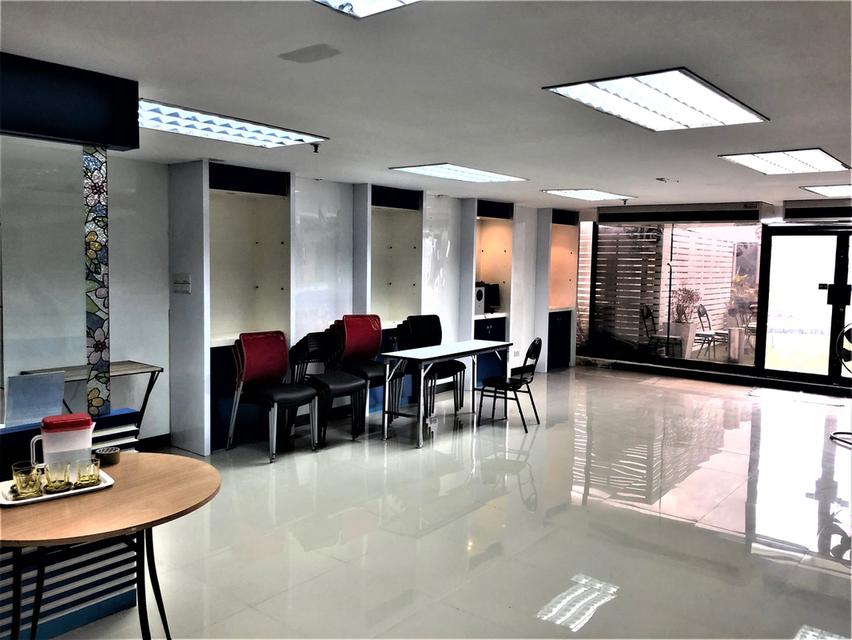 ห้องชุดสำนักงานจูเวลเลอรี่ เซ็นเตอร์ 2