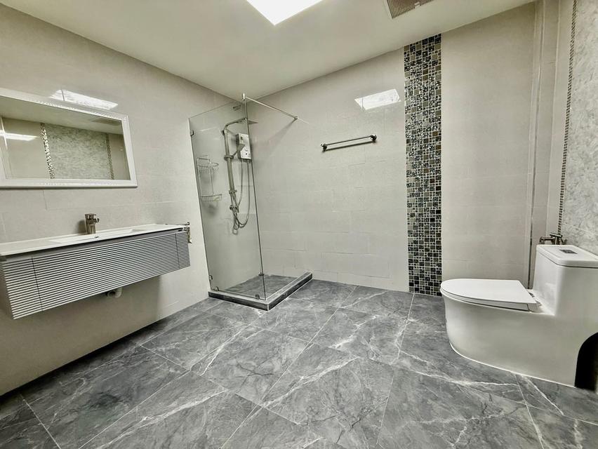 Sale house style pool villa Wantana Village  15