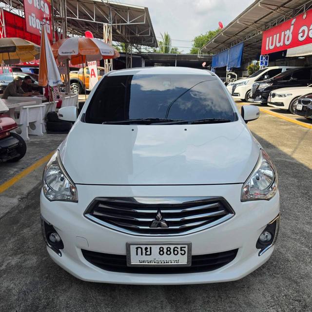 🚗MISUBISHI Attrage .1.2.Gls limited ปี 2016 สีขาวสวยมากๆ รุ่นท้อปสุด กดปุ่มสตราท มือเดียว