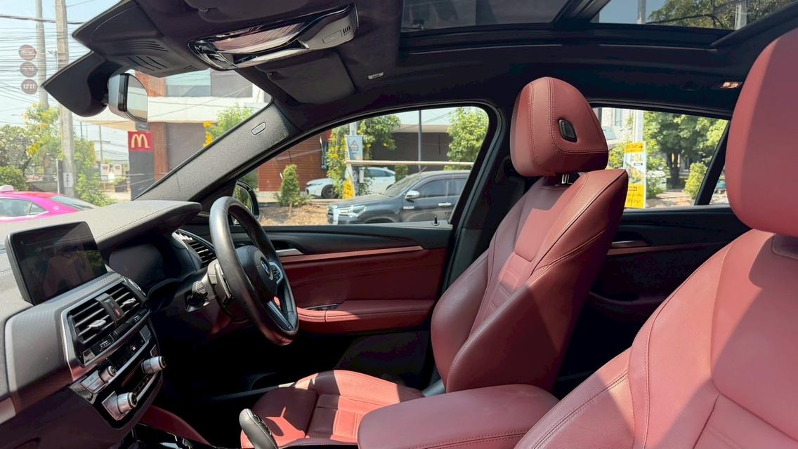รหัสรถ KPV53 2022 BMW X4 xDrive20d M SPORT LCI รูปที่ 8