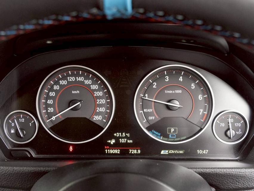 BMW 330e 2.0 Sport ปีจด 18 16
