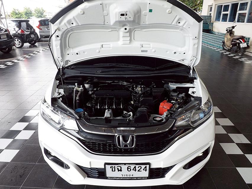รหัสรถ KCY6424 HONDA JAZZ GK 1.5V PLUS AUTO ปี 2019 14