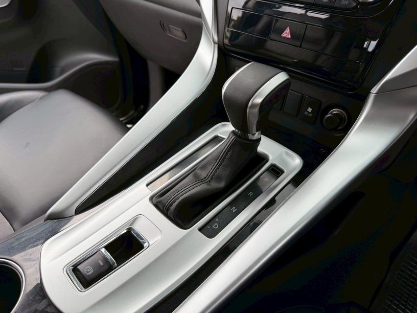 รหัสรถ AP4396 Pajero 2.4 GT Premium NAVI ปี2017 13