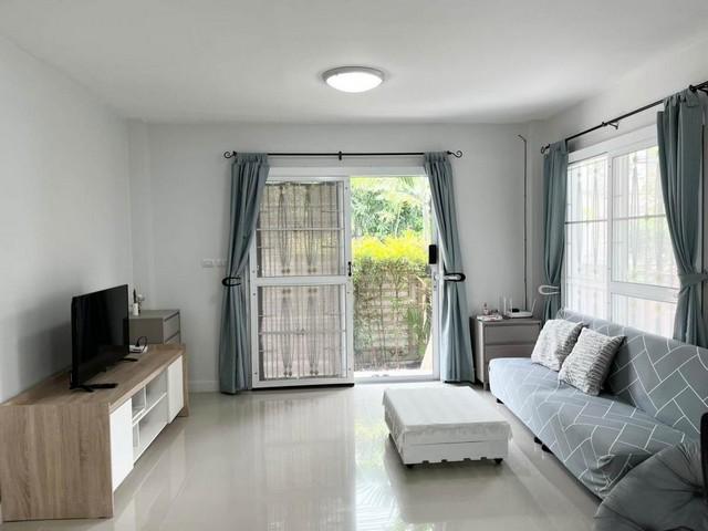 ให้เช่า บ้านแฝด สไตล์ บ้านเดี่ยว 2 ชั้น หมู่บ้านมัลดีฟส์ ปาล์ม บางนา วงแหวน 11