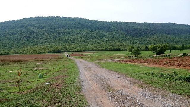 ใกล้ปีใหม่ดูทรัพย์มีมูลค่า ขายที่ดินสวยติดภูเขา เทือกเขายาวเรียงแนว ดินดีสมบูรณ์ทรัพย์ในดิน ฟ้าใสวิวหลักล้าน ต.นาจาน อ.ส 6