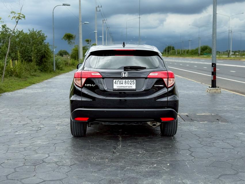 Honda Hrv 1.8 E สีดำ ปี 2015 6