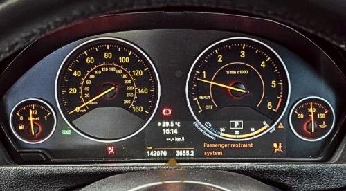 รถยนต์ bmw 12