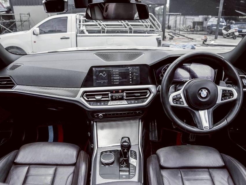 รหัสรถ 67GG2435 BMW 330e g20 MSport ปี 2021 18