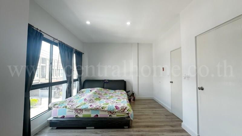 ทาวน์โฮม เวิร์ฟ ติวานนท์ - รังสิต ต้นโครงการ ราคาถูก 11