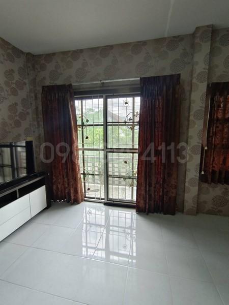 ขายบ้าน 2 ชั้น มบ.สิริมณี ซอยหทัยราษฎร์39 เนื้อที่ 40.5 ตรว 3นอน 2น้ำ หน้าบ้านมีพื้นที่สามารถจัดสวนเล็กๆได้ 5