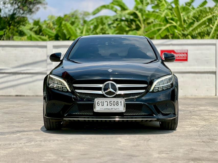 ปี 2019 BENZ C-CLASS, C300e AVANTGARDEโฉม W205 ปี14-23 สีดำ เกียร์ออโต้ เบนซิน/ไฟฟ้า