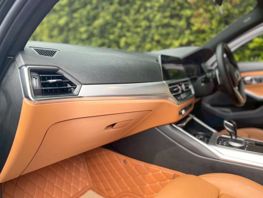 BMW 320d M SPORT G20 สีดำ ปี 2021 รถบ้าน ไม่เคยทำสี สวยเดิม สภาพใหม่มากๆ 17