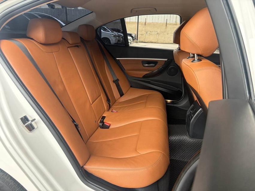 BMW 320d LUXURY LCI F30 AT 2017ซีดานขับหลัง ดีเซล 190 แรงม้า รถศูนย์ ไมล์ 241,xxx รูปที่ 13