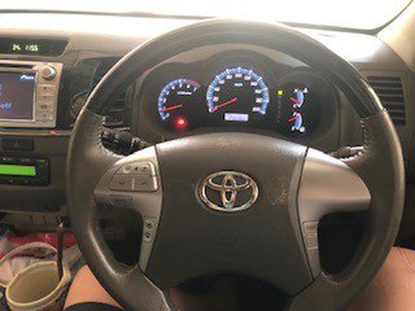 Toyota Fortuner  2