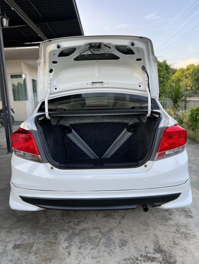  2013 Honda amaze 1.2 V  น็อตไม่มีขยับ ไม่เคยติดแก๊ส สวยเดิมสุดสุด  11