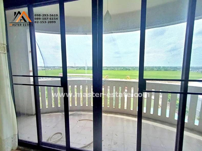 คอนโด นนทรี พาร์ควิลล์ ห้องใหญ่สุดคุ้ม 72 ตรม. ขายถูกมาก มี 2 ห้องนอน บรรยากาศวิวทุ่งนา ร่มรื่น น่าอยู่ 4