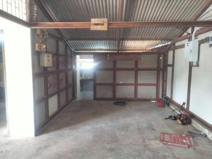 ให้เช่าพื้นที่เป็นอาคารเปิดโล่ง 250 ตร.ม. พร้อมบ้านเดี่ยว 1 หลัง อยู่ท่ามกลางสวนไร่นา บรรยากาศดีมาก ตำบลดอนพุด สระบุรี 3