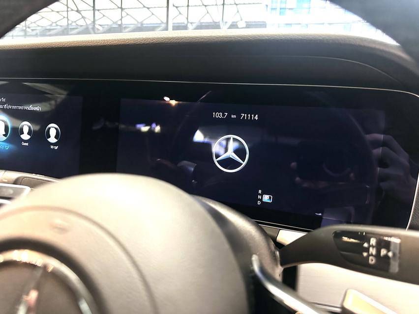 BENZ E220d 2.0 AMG SPORT จดทะเบียนปี 2022 7