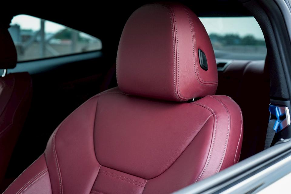 Bmw 430i M-Sport Coupe 11