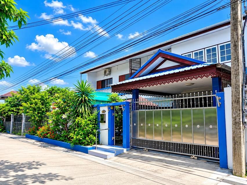 🚩ขายบ้านพักพร้อมหอพัก หรือห้องเช่า บนพื้นที่ 65 ตารางวา ใกล้สถานีตำรวจคันนายาว 1