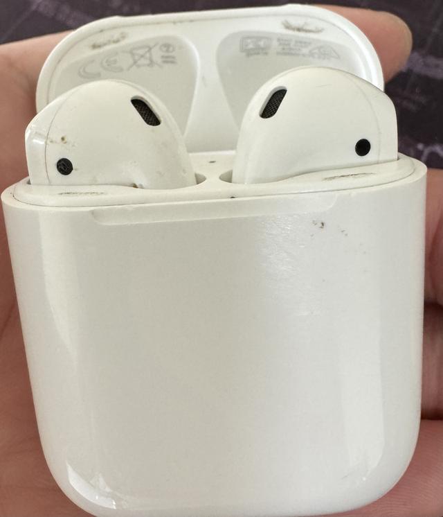 AirPod 2