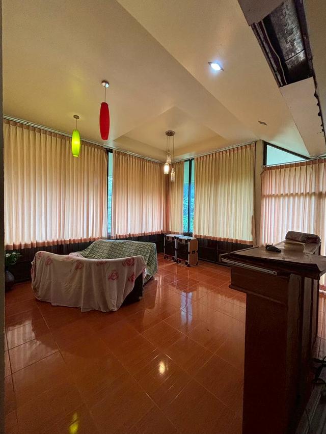 บ้านเดี่ยว พร้อมที่ดินผืนใหญ่ 12