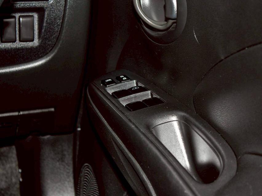 NISSAN ALMERA, 1.2 E SPORTECH ปี 2017 โฉม ปี11-20  16