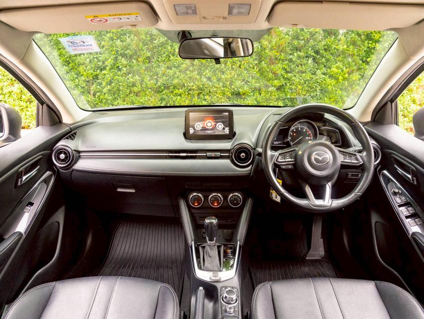 Mazda 2 1.3 High Connect ปี 2019 16