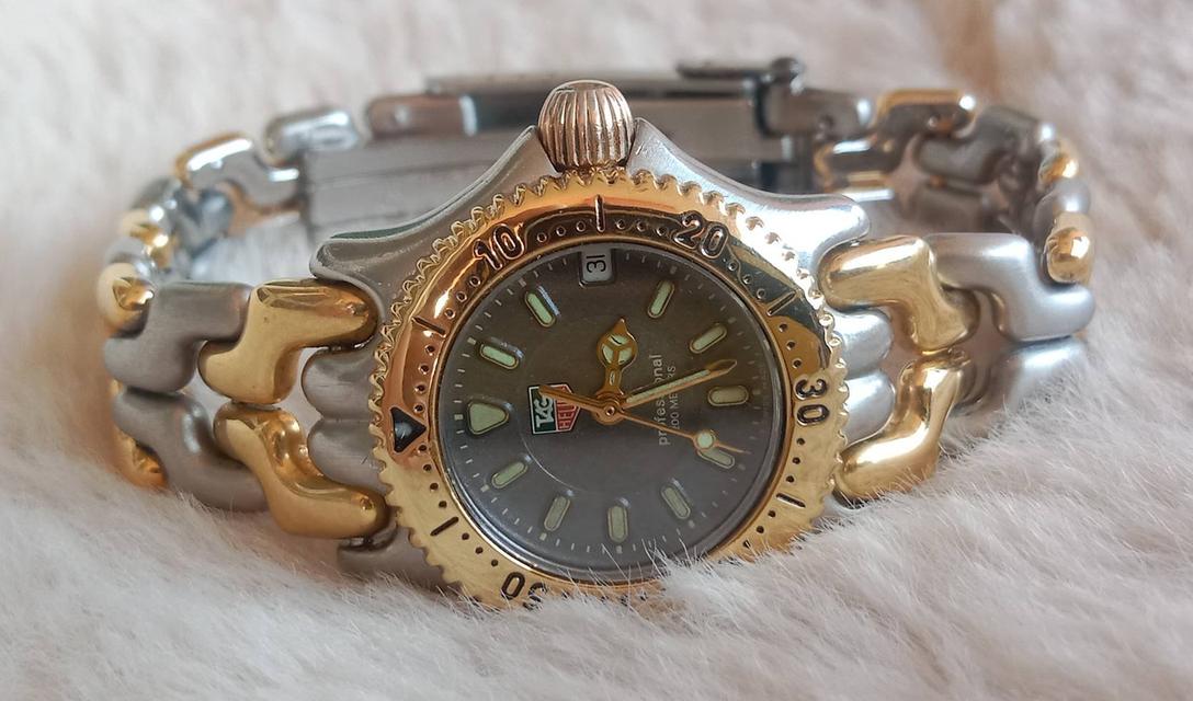 10.TAG HEUER ระบบ Quartz Mini size หน้าปัด 24 mm พร้อมกล่องแท้