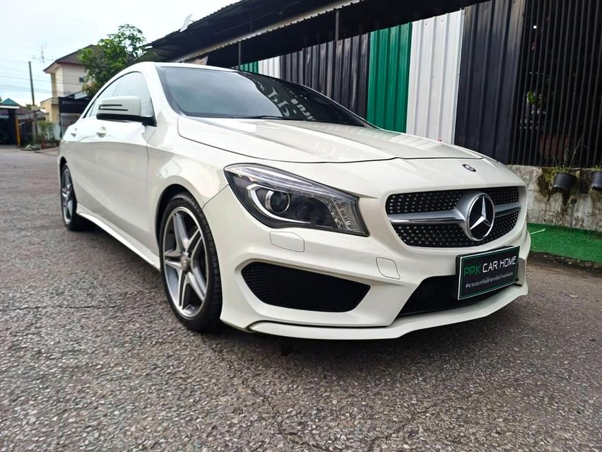 เกือบปี2015 BENZ CLA250 AMG หลังคาแก้ว TOP สุดๆ มือเดียว