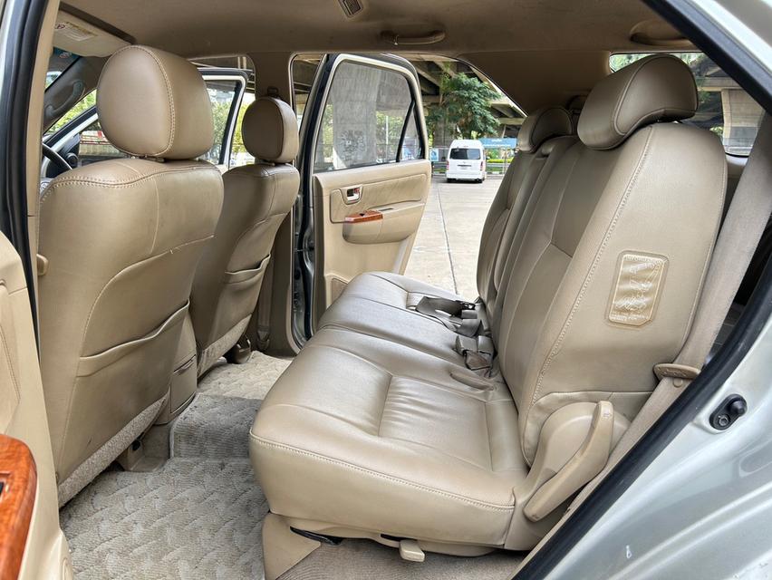 Toyota Fortuner 2.7 V AT ปี 2009 5