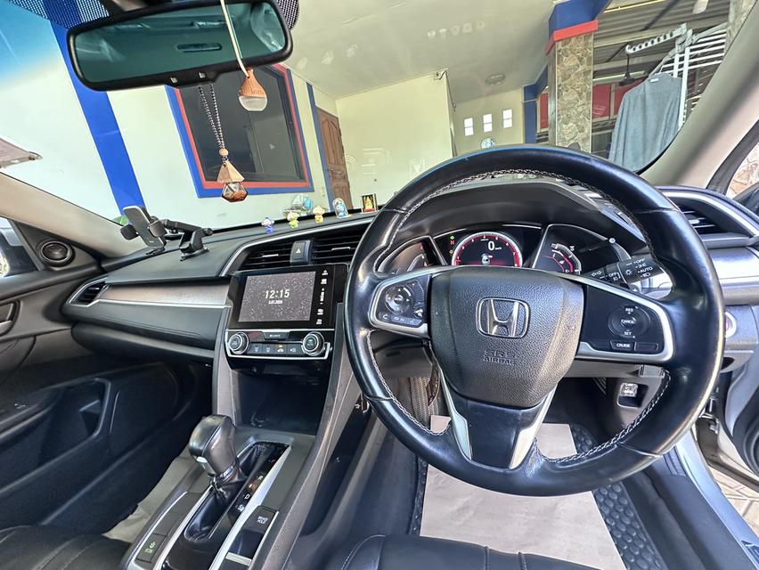 Honda Civic 1.5 Turbo RS	2016 3