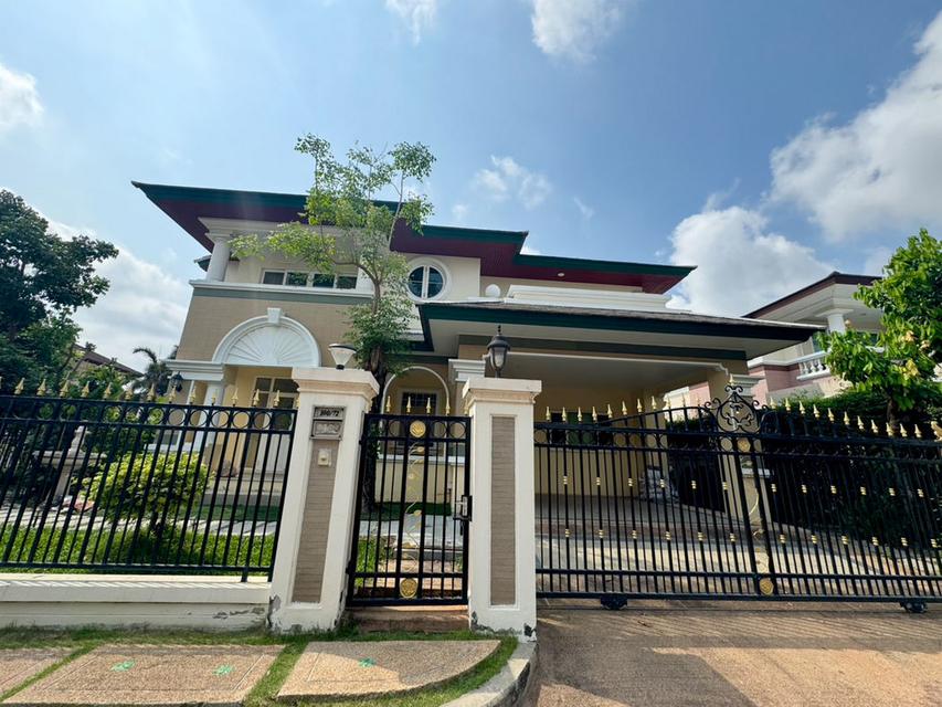 โครงการ ลดาวัลย์ สุขุมวิท 103 บ้านหลังมุม 100 ตารางวา 4 นอน 3 น้ำ ทิศเหนือ ใกล้สวนหลวง ร.9 1