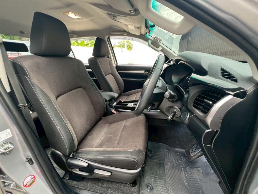 TOYOTA HILUX REVO 2.4 E PLUS ปี 2017 8