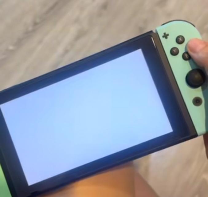 Nintendo Switch V2 มือ 2 สภาพใหม่ 3