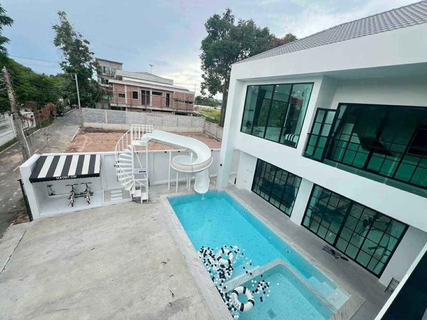 For rent pool villa Pattaya Najomtien can walk to the beach 8