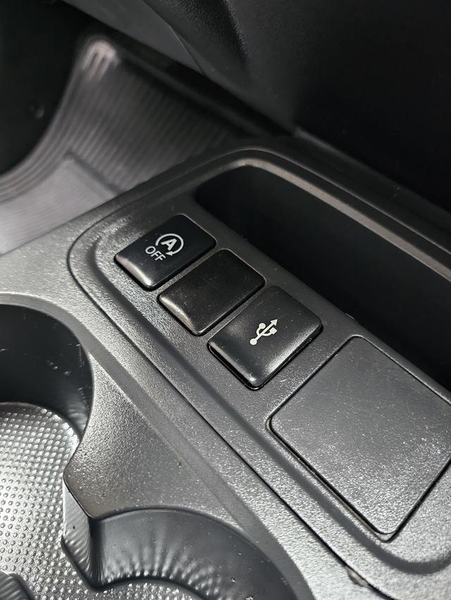 MITSUBISHI ALL NEW MIRAGE  1.2 GLX CVT ปี 21 AT 17