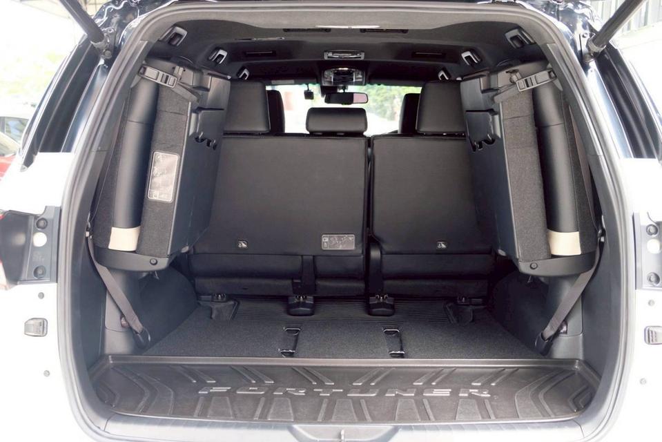 รหัสรถ SAP6030 🚗 Toyota Fortuner 2.8 Legender 4WD ปี 2021 10