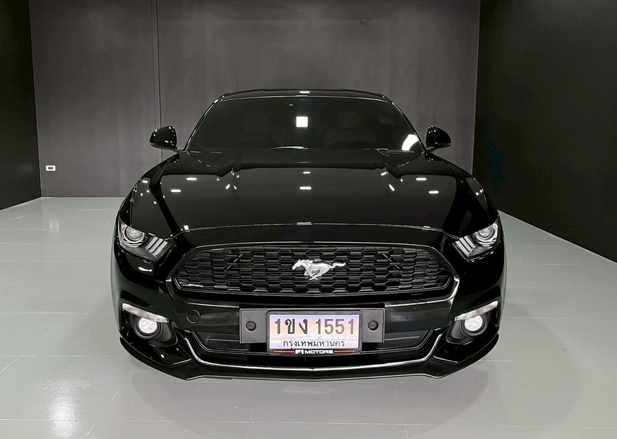 Ford Mustang 2.3 EcoBoost Coupe เลขไมล์เพียง 66,xxx Km. สีดำดุดัน ปี 2016 ภายใน Two-Tone หายากกกมากกก 2