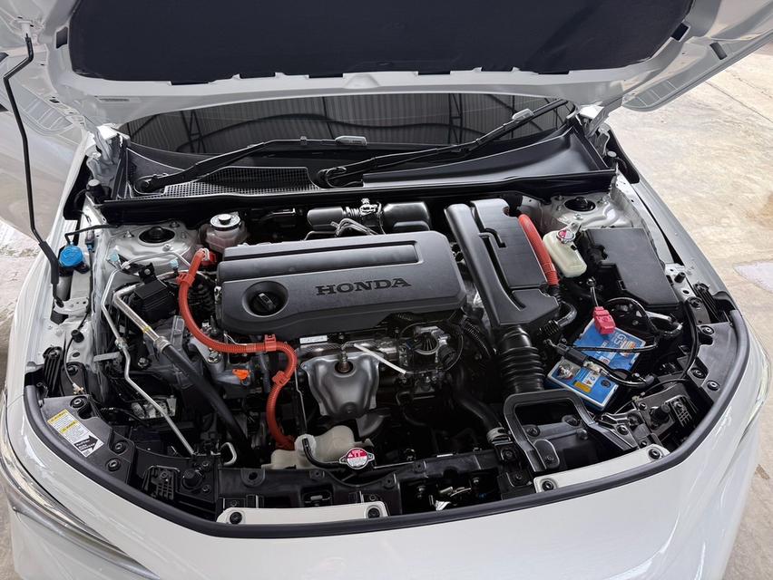 2025 HONDA CIVIC, 2.0 e:HEV EL+โฉม FE ปี21-ปัจจุบัน สีขาว รูปที่ 16
