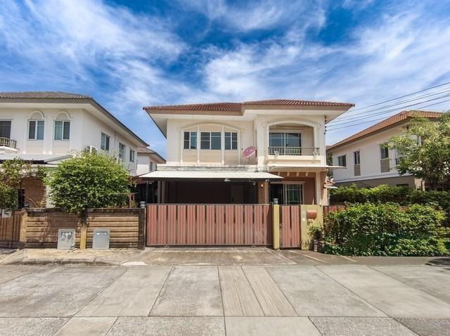 ขายบ้าน เดี่ยว2ชั้น หมู่บ้าน ภัสสร เพรสทีจ อ่อนนุช ถนนเฉลิมพระเกียรติ รัชกาลที่9 บ้านทิศใต้ 1