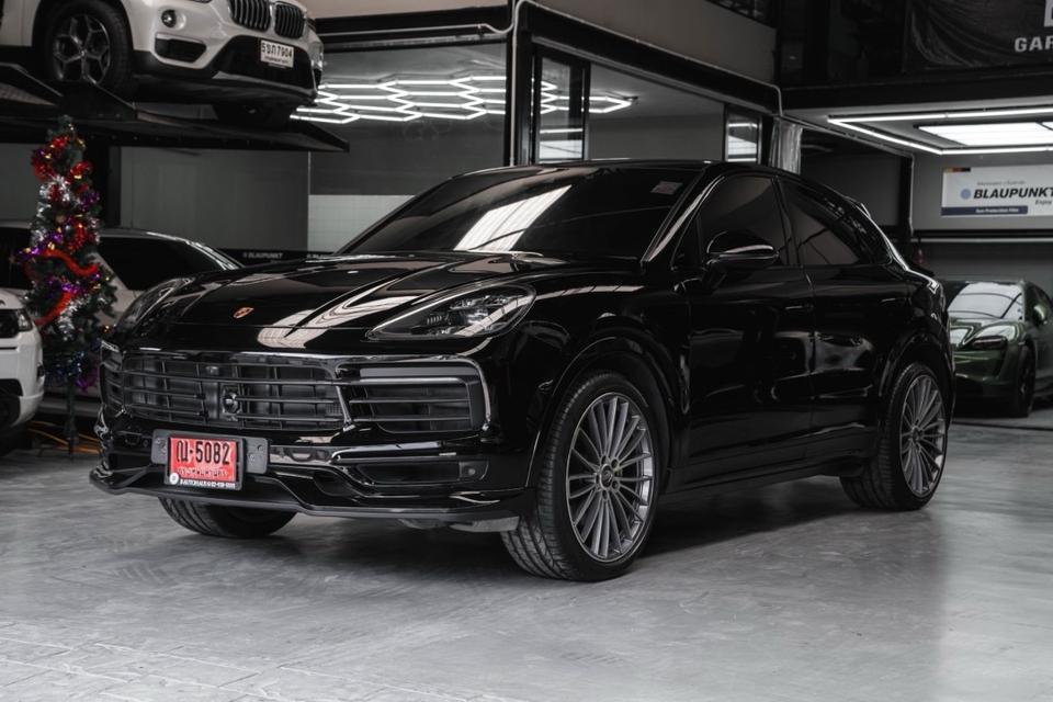 Porsche Cayenne Coupe Black 2020 รหัส 67GG5082