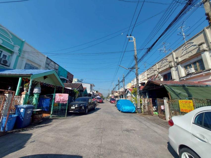 ขายบ้าน 2 ชั้น หมู่บ้านพูนสินธานี 1 ลาดกระบัง กรุงเทพมหานคร 3