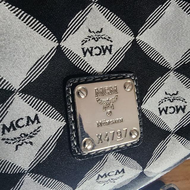 MCM Shopping tote  มือสองสภาพดี 9