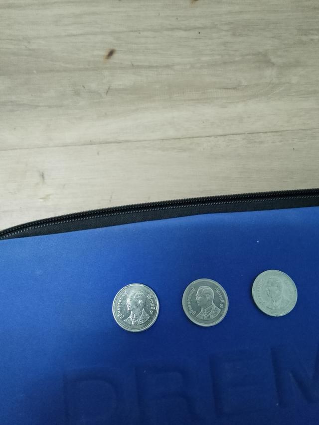 เหรียญ 2 บาท ปี 2549 สีเงิน สภาพผ่านการใช้ ให้ 90% ขายเหรียญละ 10,000 บาท ท่านใดสนใจติดต่อได้ที่เบอร์ ,0994815351 หรือ 0989549698 # ไม่รีบ ชิวๆๆ รูปที่ 4