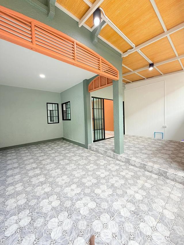ขายทาวน์เฮาส์ หมู่บ้านพรธิสาร 5 คลอง 7 ธัญบุรี (โทรสอบถามราคา) 2