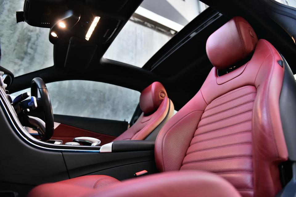 2016 แท้ Mercedes Benz C250 Coupé AMG Dynamic w205 สีขาว 🎖️ รูปที่ 14